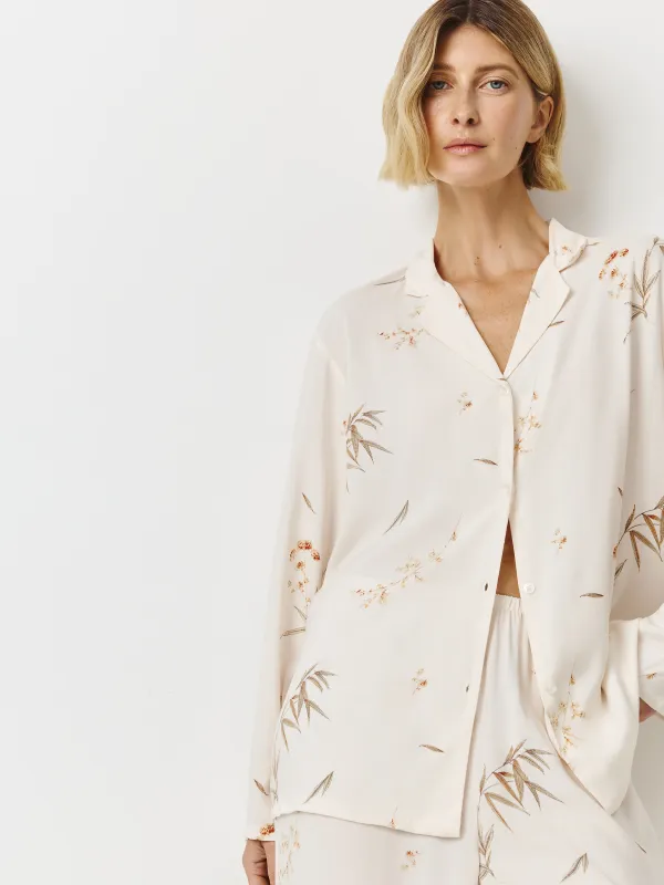 Women's shirt, homewear, size L, with long sleeve, viscose, milky, Flowers, Norla, image-1