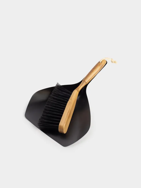 Garbage brush, with dustpan, 33 cm, plastic / bamboo / steel, black, Black clean, image-1