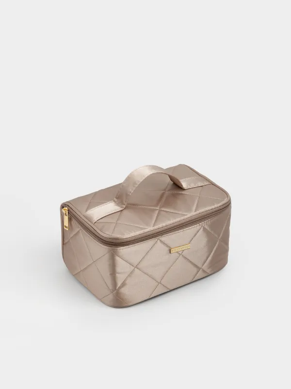 Makeup bag, 23x13 cm, quilted, with handle, satin, beige, Quilted silk, image-1