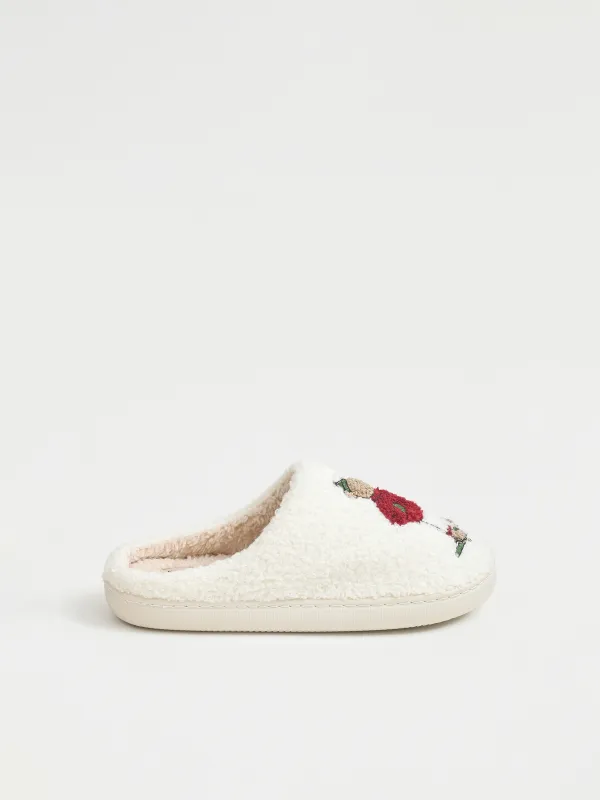 Women's slippers, homewear, size 36-37, artificial fur, milky, Bears, Needed, image-0