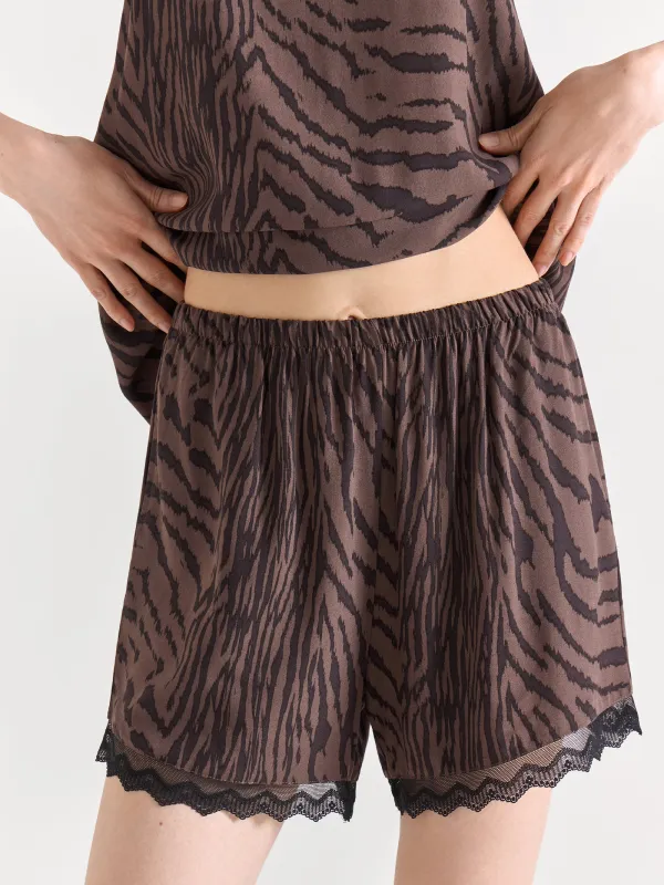 Women's shorts, homewear, size M, with lace, viscose, black and white, Zefina, image-2