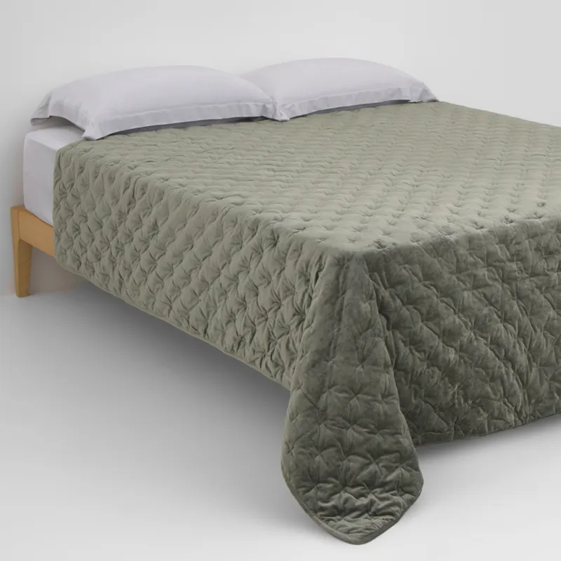 Bedspread, 220x240 cm, quilted, velvet/microfiber, green, Lines, Stitch velvet