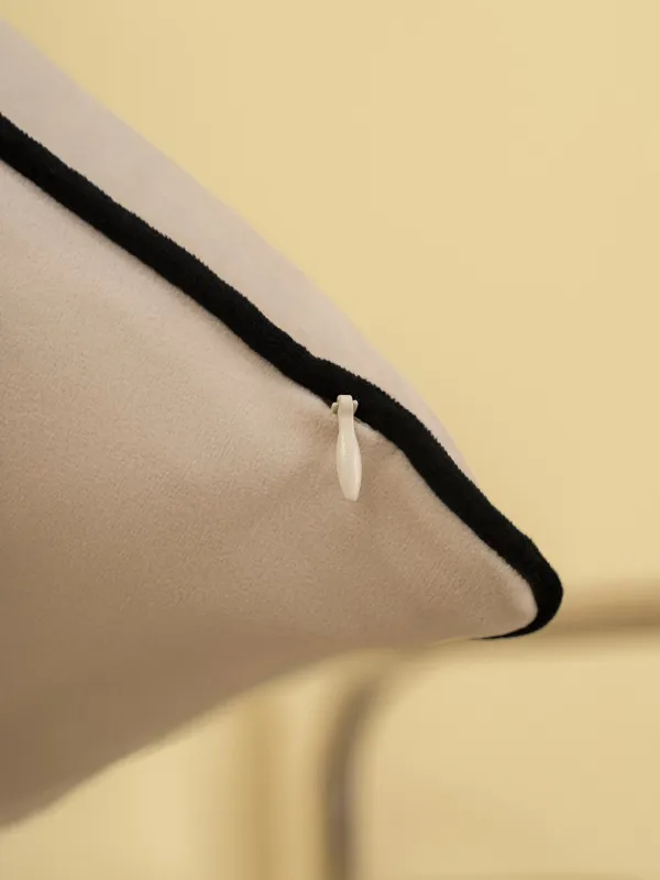 Decorative pillow, 45x45 cm, velvet, milky, Art is a line around your thoughts, Scroll, image-6