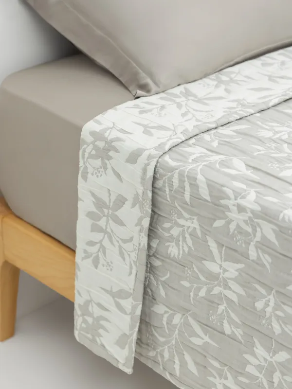 Bedspread, 220x240 cm, quilted, jacquard, grey, Leaves, Stitch jacquard, image-3