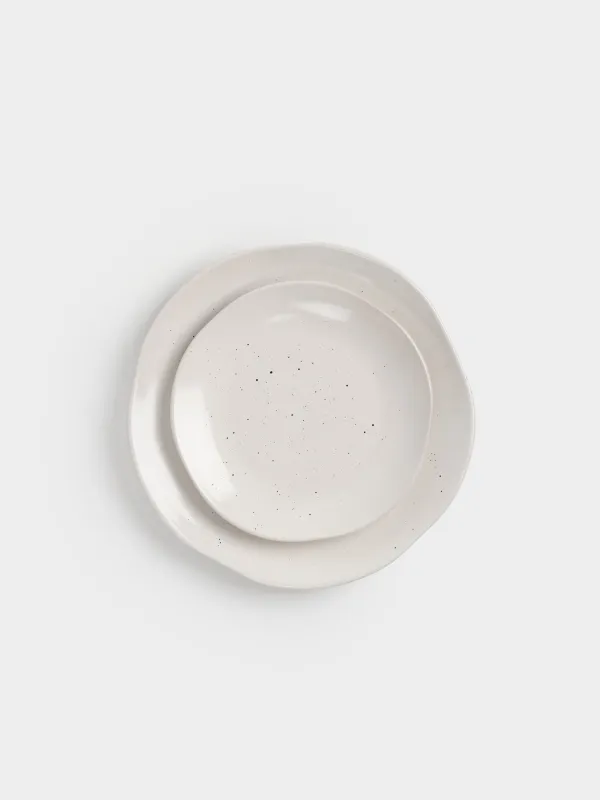 Dining set, 6 persons, 18 items, ceramic, milky, speckled, Uneven edge, Xoras, image-1