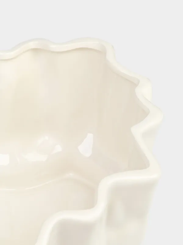 Fruit bowl, 26x20 cm, ceramic, milky, Bends, Crumple, image-1