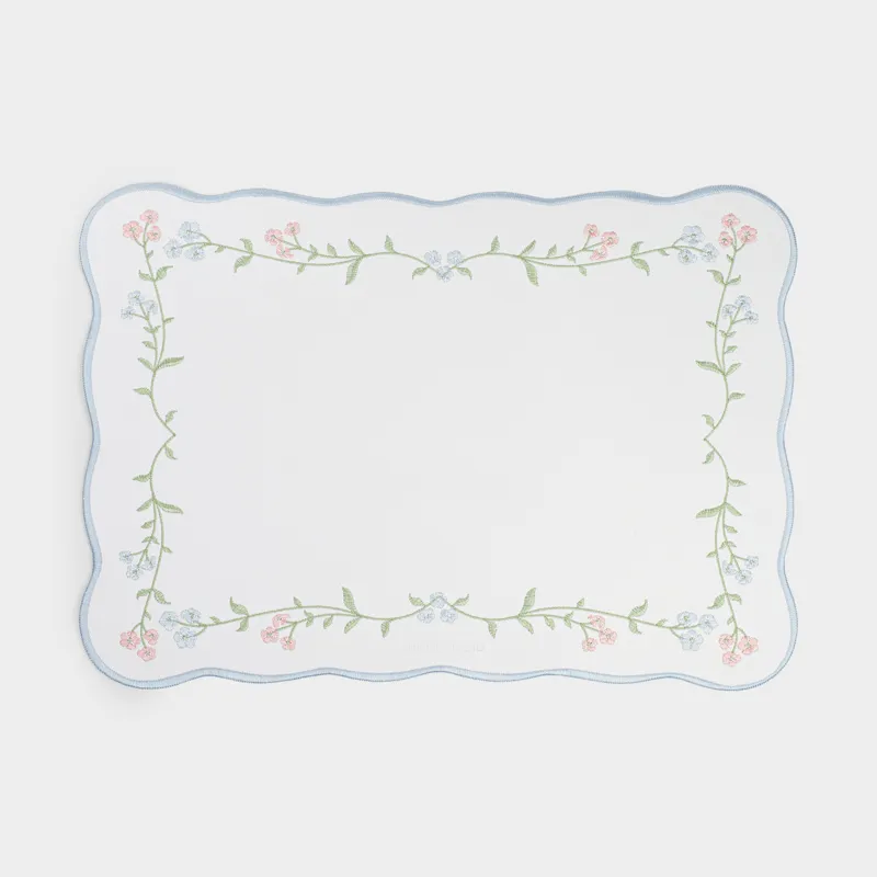 Placemat, 32x45 cm, PVC / polyester, shaped, milky, Flowers, Rock embroidery