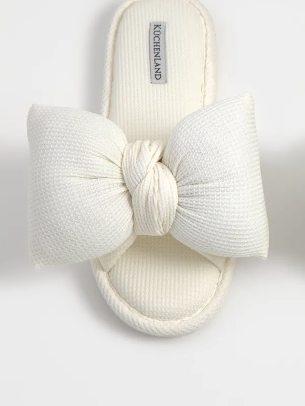 Women's slippers, homewear, size 36-37, polyester, milky, Bow, Extensive bow, image-3