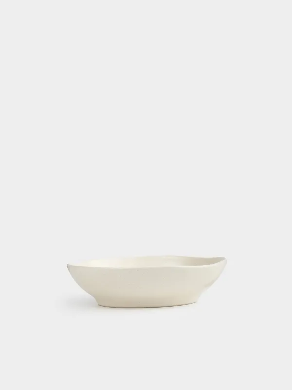 Salad bowl, 22x6 cm, 800 ml, ceramic, milky, Crumpled effect, Crumple creme, image-0