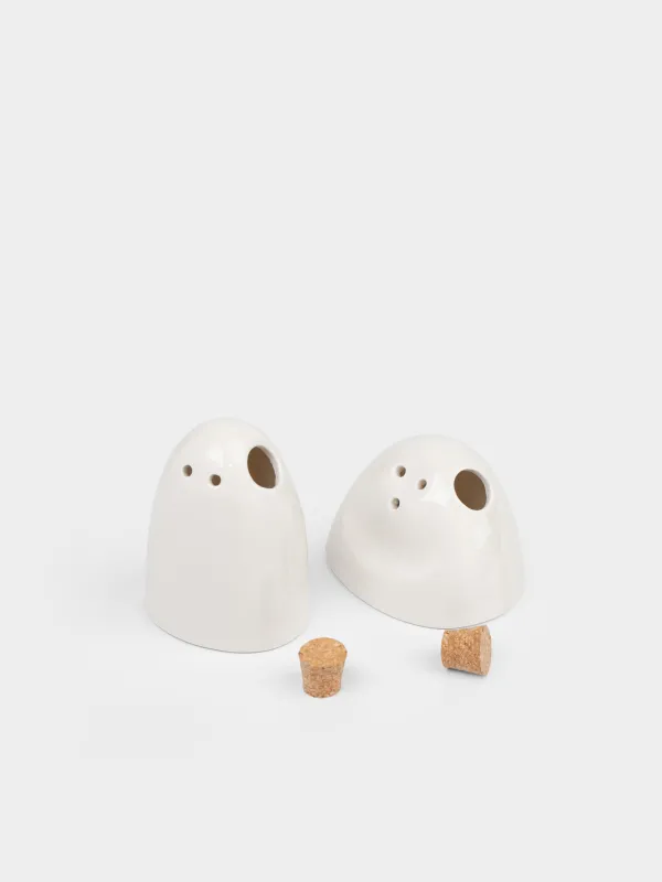 Salt and pepper set, 8 cm, porcelain P / cork, beige, Crumple creme, image-1