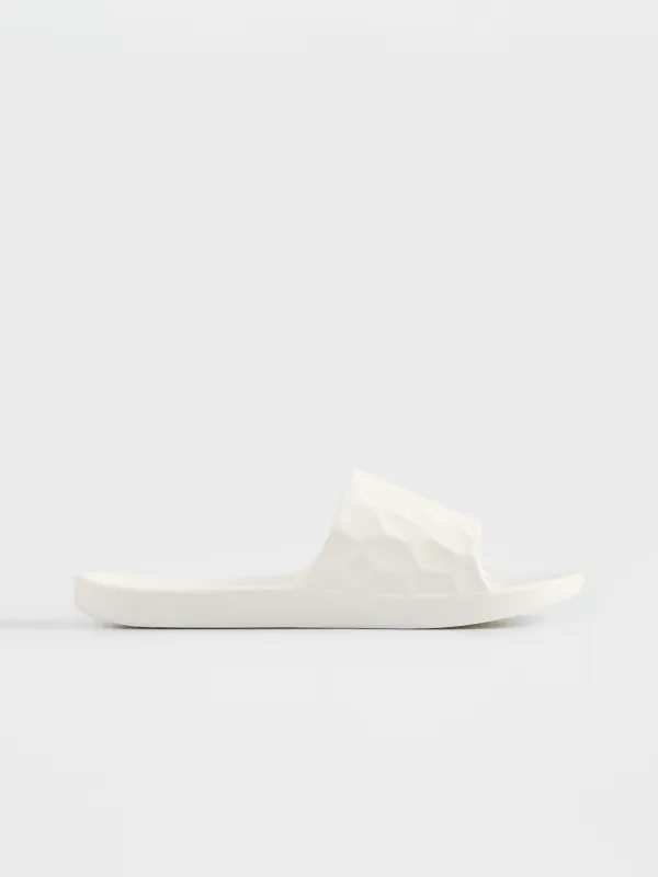 Women's slippers, p. 37-38, EVA, milk, Vernal, image-0