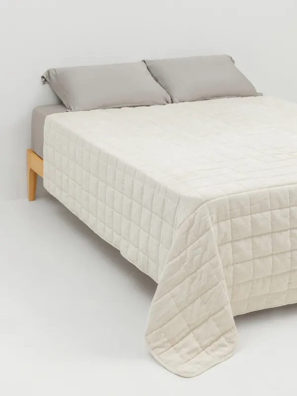 Bedspread, 220x240 cm, quilted, chenille/microfiber, beige, Squares, Stitch chenille, image-0