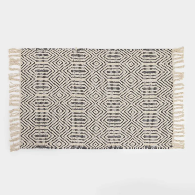Rug, 60x90 cm, fringed, cotton, black and milk, Rhombic