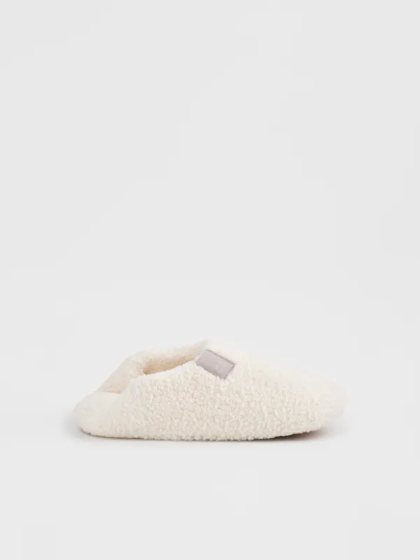 Women's slippers, homewear, size 36-37, artificial fur, milky, Plush mild, image-0